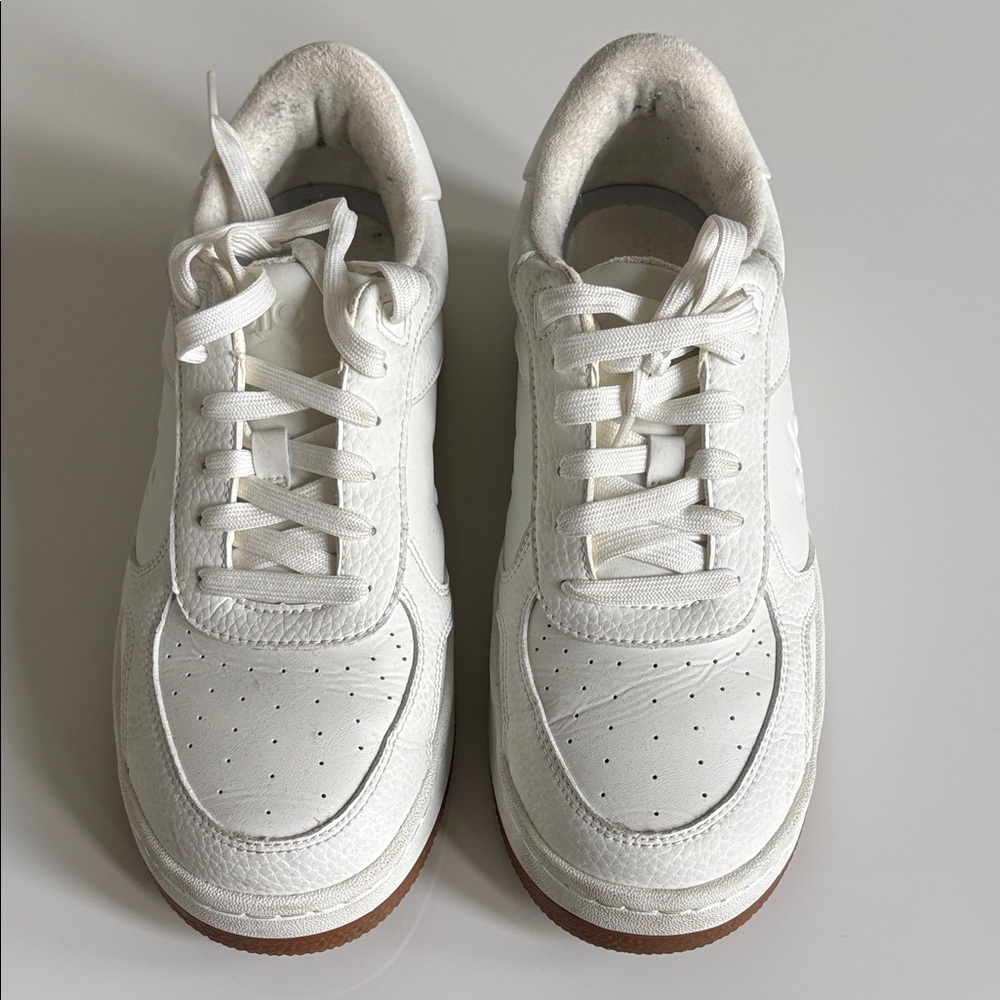 ALO Recovery Mode Sneaker
Natural White/Gum